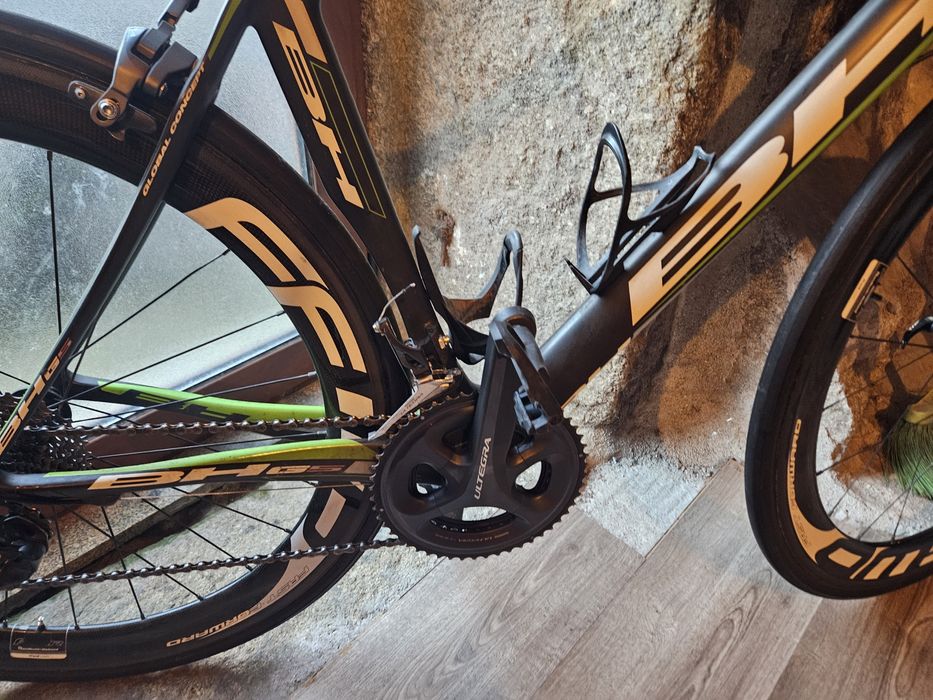 Bicicleta marca  Bh g5