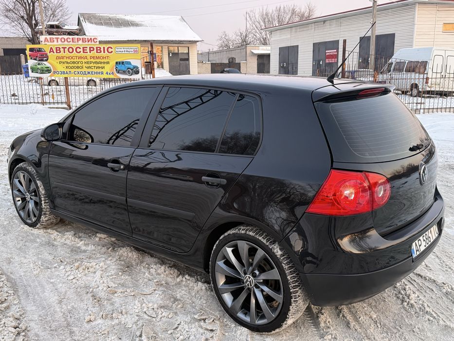 Продам Volkswagen Golf 5