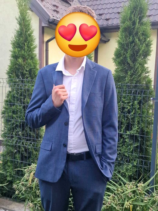 Garnitur męski granatowy EU 50