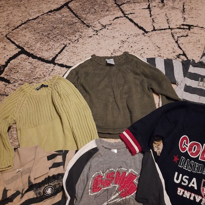 Paka ubrań Bluzy sweterki 92