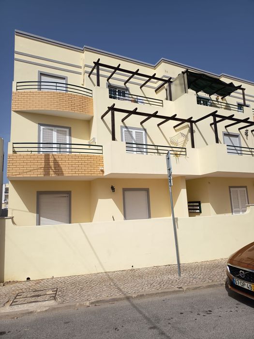 Apartamento T2 em excelente estado. — Moncarapacho E Fuseta, Faro