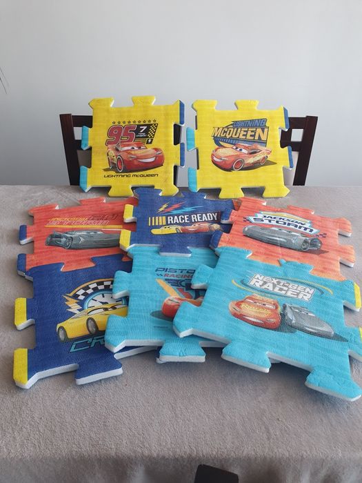 Mata Piankowa zygzak McQueen 8szt. Puzzle Piankowe