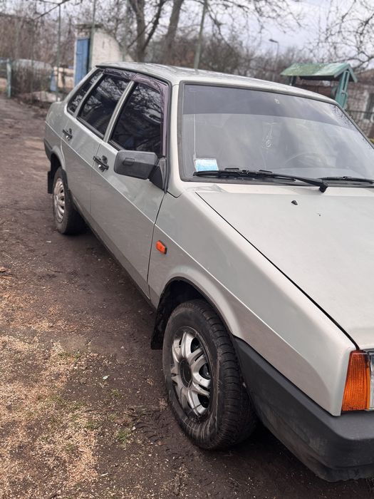Продам ваз 21099 срочно!! Состояние огонь