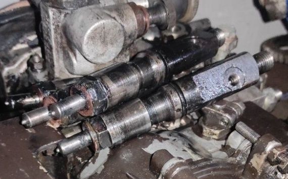 Форсунка КамАЗ ЯМЗ МАЗ КрАЗ Т150 МТЗ 240 245 245.7 Газ 3309 ремонт