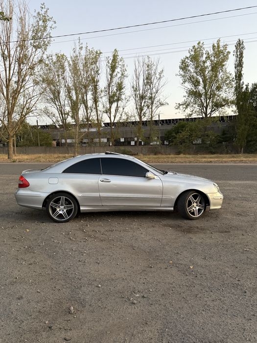 Mersedes-Benz CLK 209