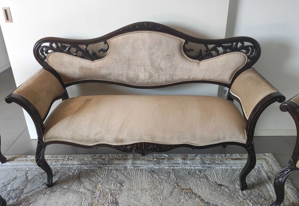 Conjunto de Sala Clássico Estilo Luís XV (Sofá + 2 Poltronas) - Guimarães