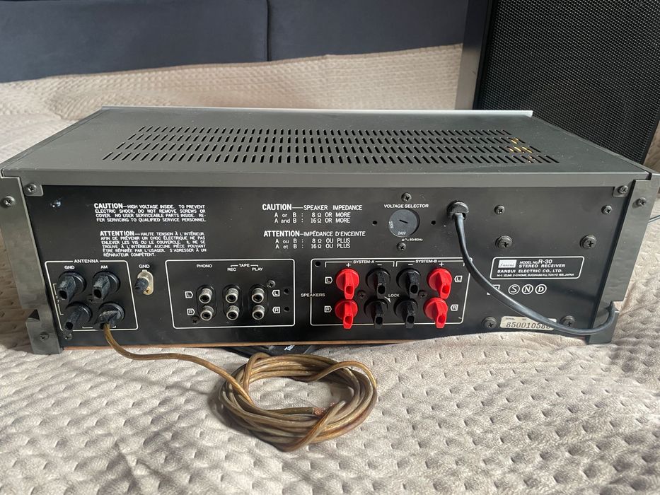 Amplituner Sansui R30
