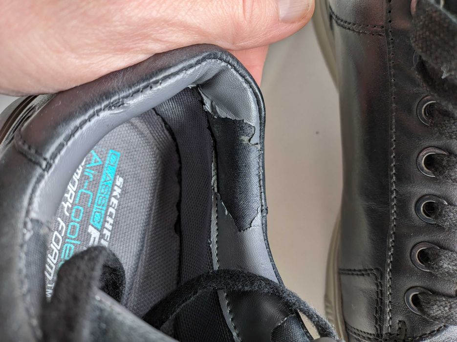 Продам Skechers Volden Fandom (43р)
