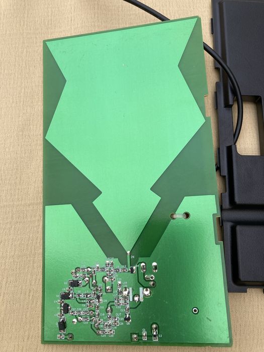 Antena wewnętrzna Strong SRT ANT 30