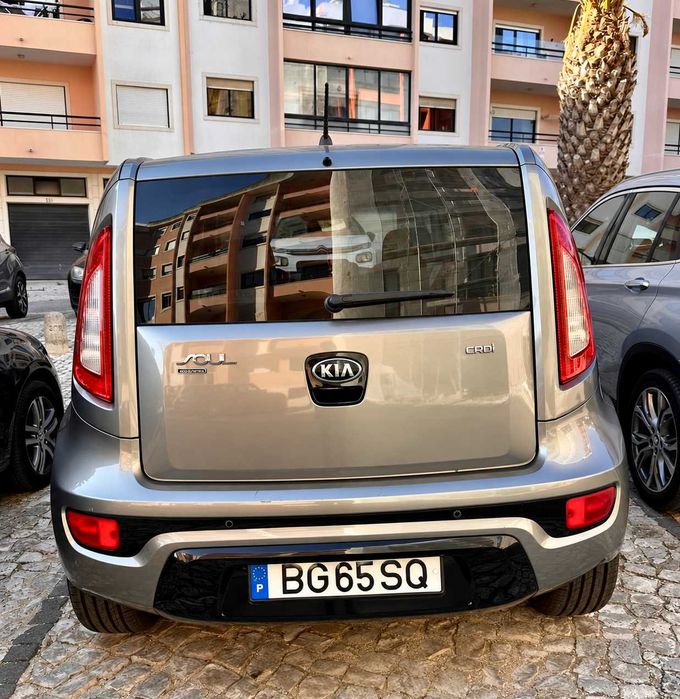 Kia Soul 1.6 CRDi Automático diesel 2014, Volante à Direita, Matrícula Portuguesa