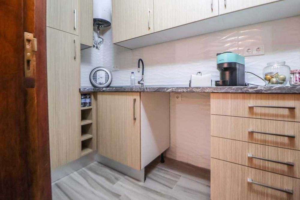 Loja Arrendamento Junto ao Rio Sul Shopping - Torre da Marinha