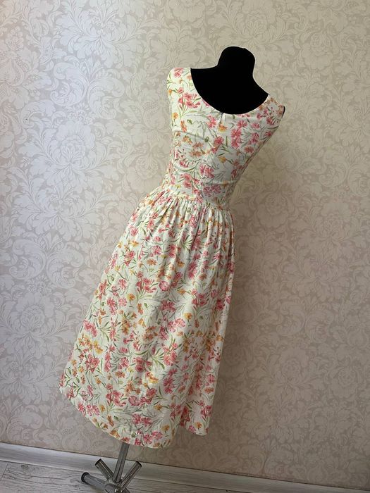 Вінтажна сукня Laura Ashley