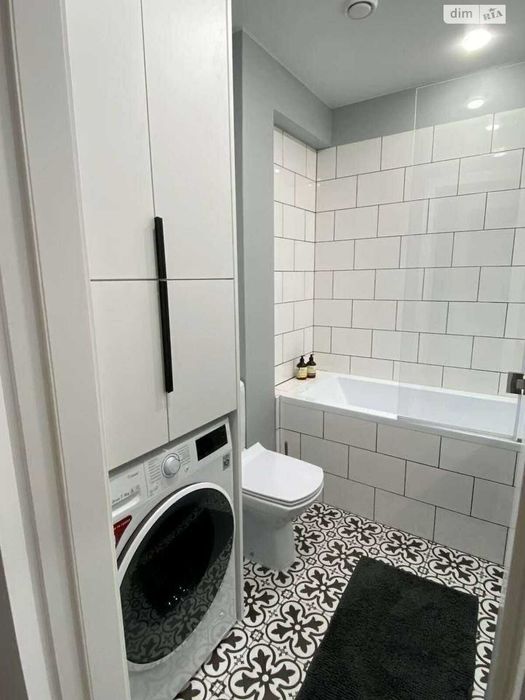 Продам 1 ком. кв. с ремонтом метро Научная Центр, ул. Космическая LT
