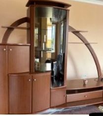 Стінка у вітальню