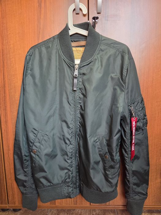 Bomberka alpha industries MA 1  TT rozmiar M oryginał