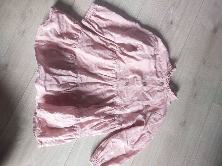 Różowa sukienka flanelowa z falbankami Pepco 86