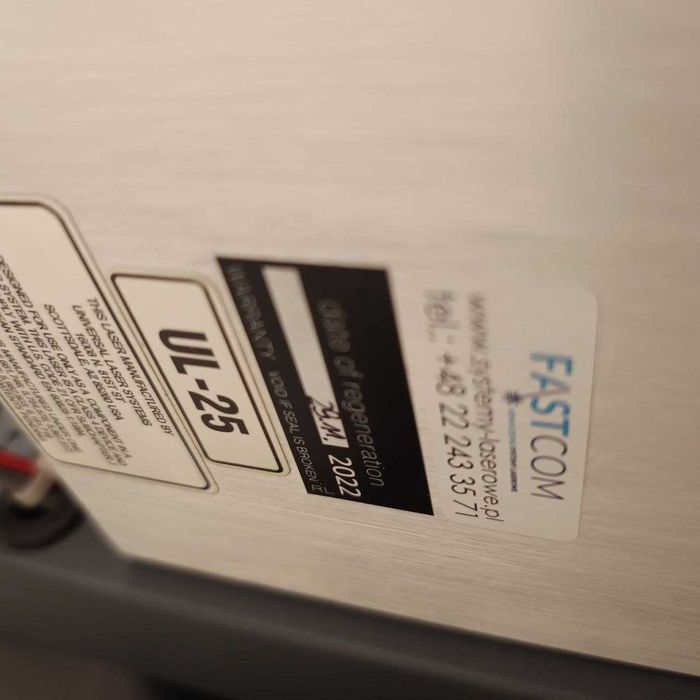 Ploter laserowy CO2 VersaLaser Universal Tuba Metalowa 25W