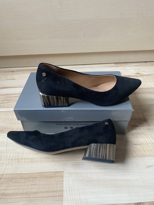 Zamszowe Czółenka Venezia 39