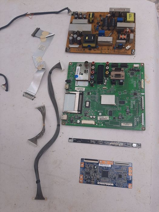 Lg 32lk450 às peças