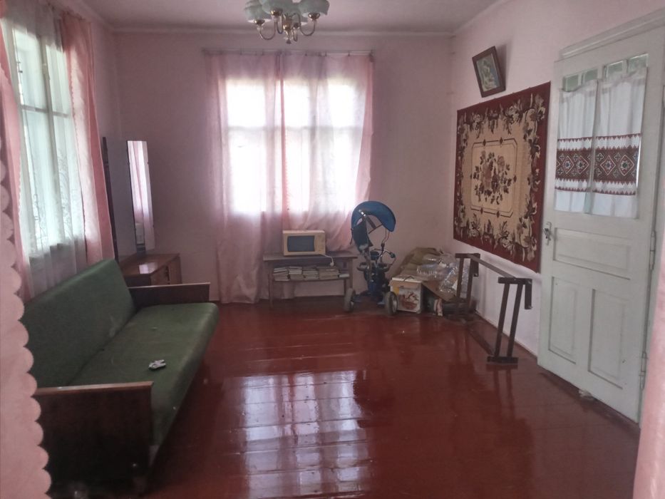 Продаєтья будинок у селі Коршів на Коломийщині