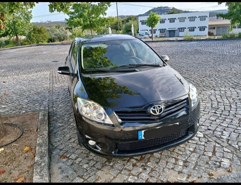 Toyota Auris 1,4d4d   5lugares 2008