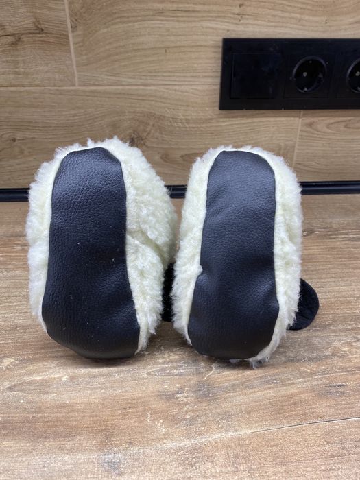 Тапки домашні Чуні Барашек Шон дитячі з овчини