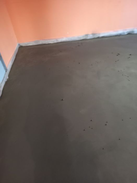 Напівсуха стяжка, машинна суха стяжка, Стяжка підлоги.