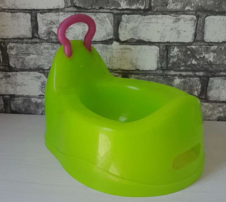 Горшок детский,  в отличном состоянии