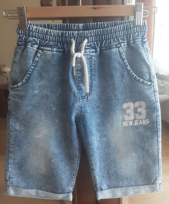 Spodenki chłopięce r.134 /stan bdb/ 95%bawełna