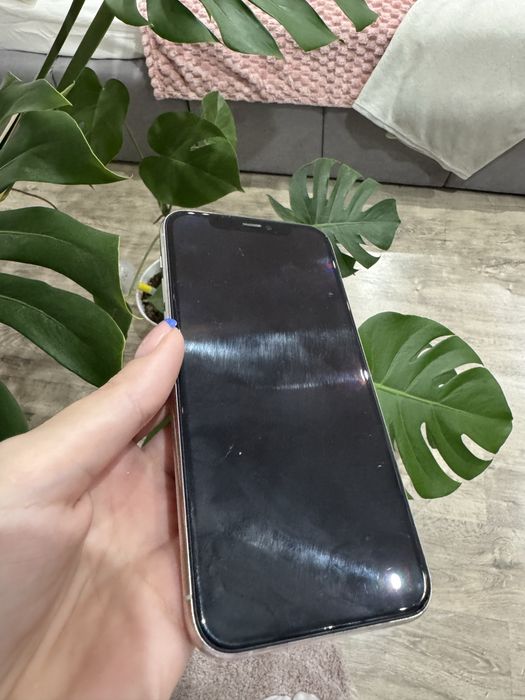 Iphone 11 pro bialy