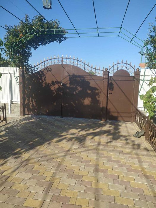 Дом у реки Турунчук, село Троицкое, Беляевский район