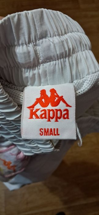 Білі штани Карра