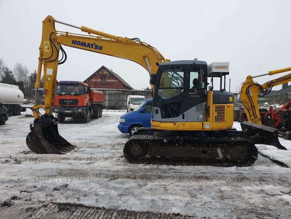 Koparka + młot ,Minikoparka , Koparko-ładowarka  Jcb