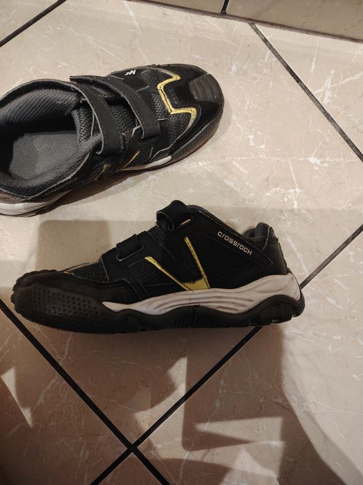 Adidasy chłopięce