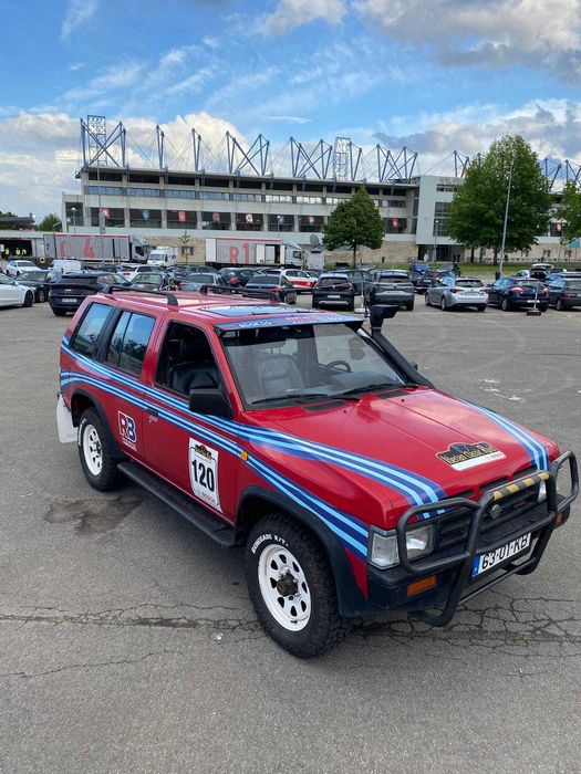 Nissan Terrano 1