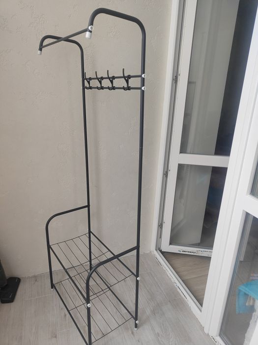 Вішалка металева