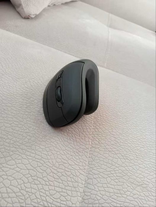 NOVO - U1 Rato Vertical Ergonómico - Silencioso