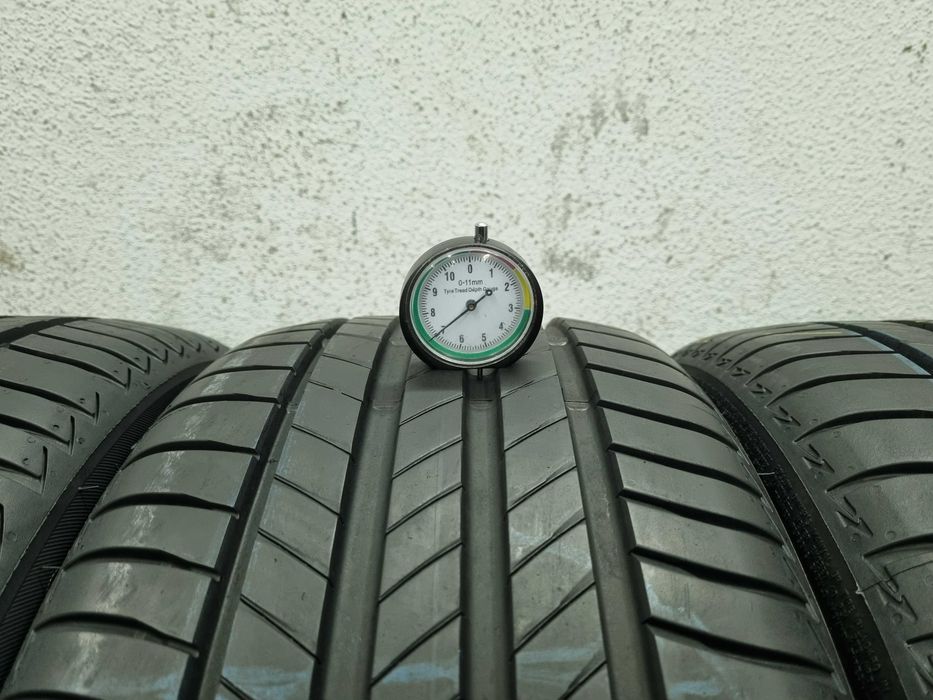 225/40/18 92Y Bridgestone Turanza T005 A0