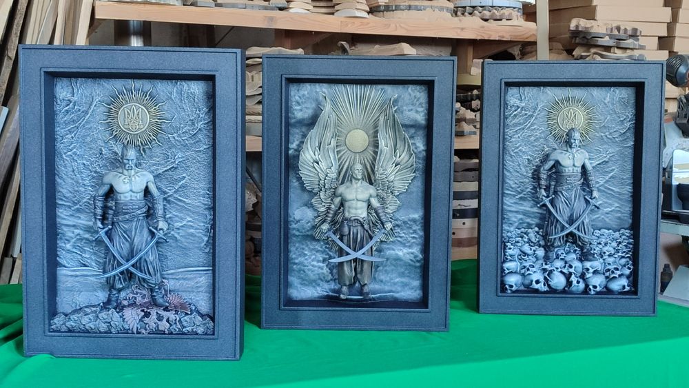 "Козак Мамай" з Тризубом - різьблена 3Dкартина з дерева, подарунок ЗСУ