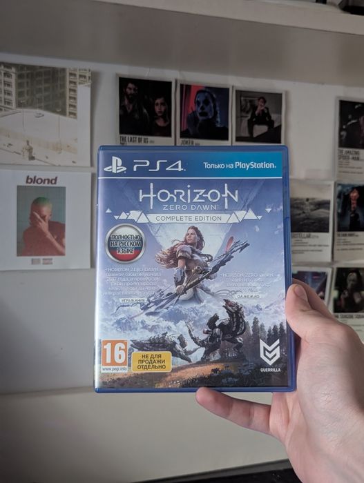 Playstation 4 slim 1tb + диск