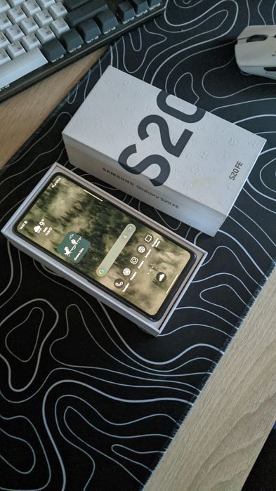 Samsung s20 fe (128gb)