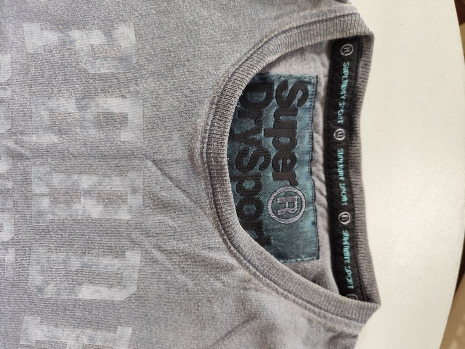 T-shirt męski firmy SuperDry