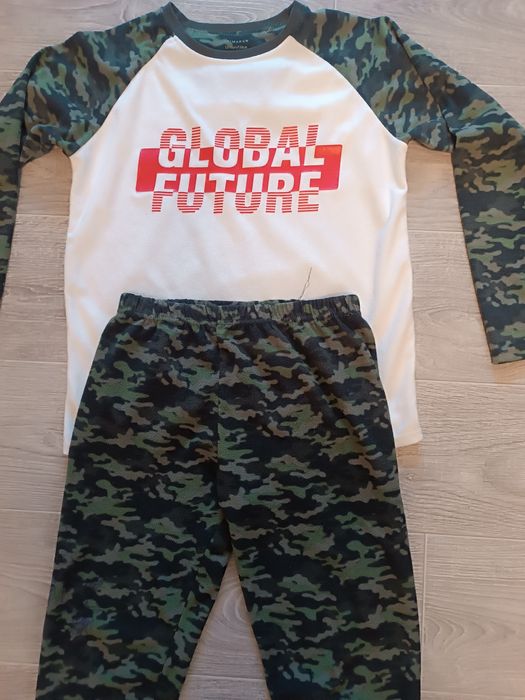Пижама!!! Продам пижаму (12-13 лет)158см