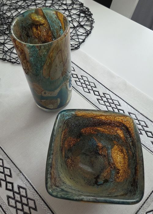 Miseczka i wazon, dom aukcyjny Rempex.