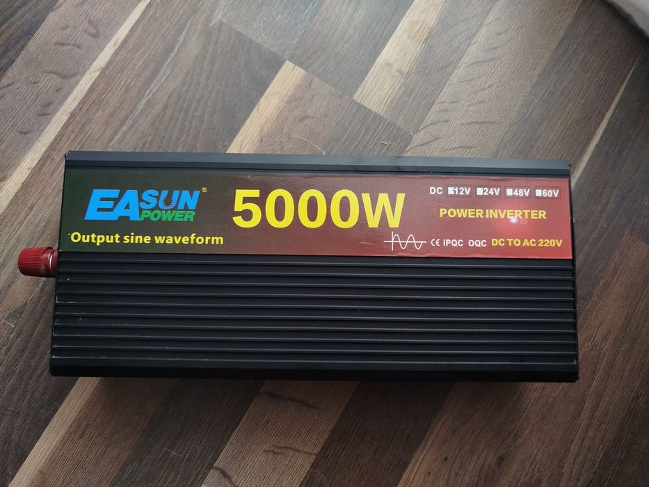 Інвертор, перетворювач напруги  EASUN  POWER 5000W 12v 220v 50h