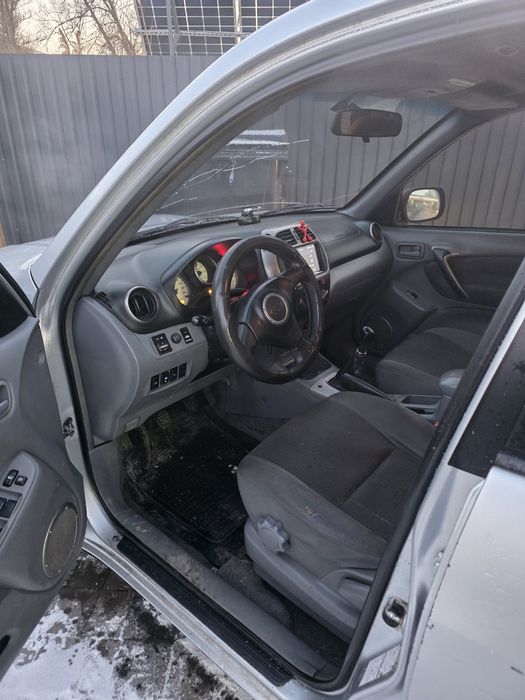 Продам машину в гарному стані