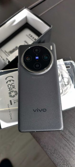 Vivo x100 pro - 16 RAM 512GB