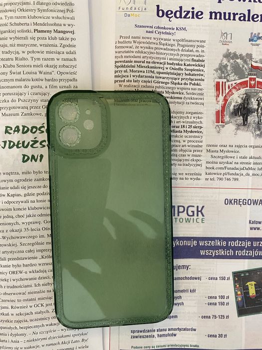Etui na telefon iphone