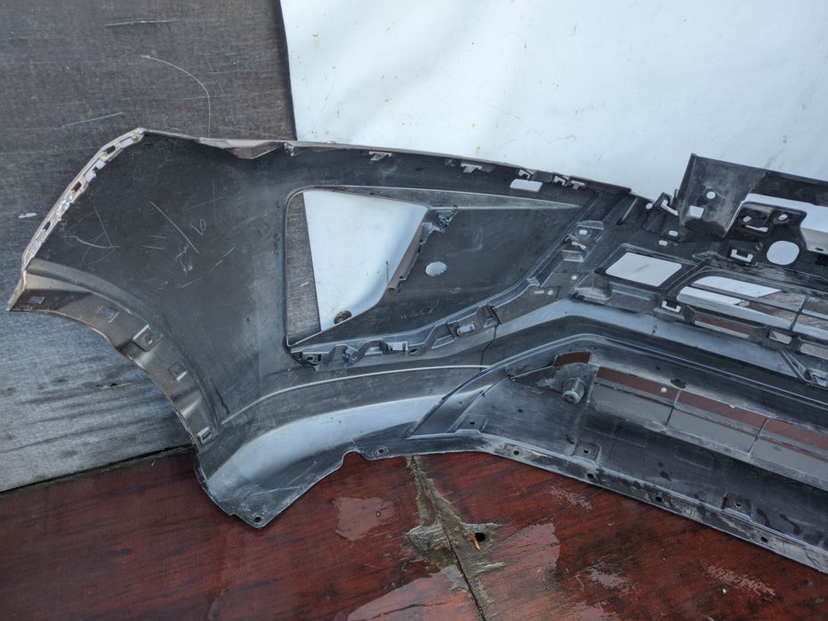 Передній бампер Mitsubishi Eclipse Cross 2017-