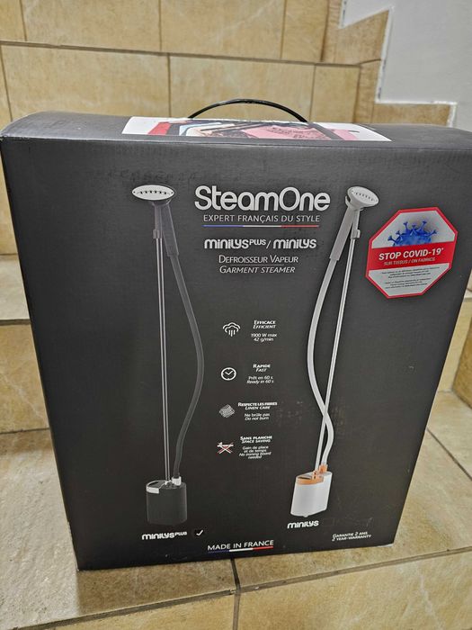 Parownica do ubrań SteamOne Minilys Black